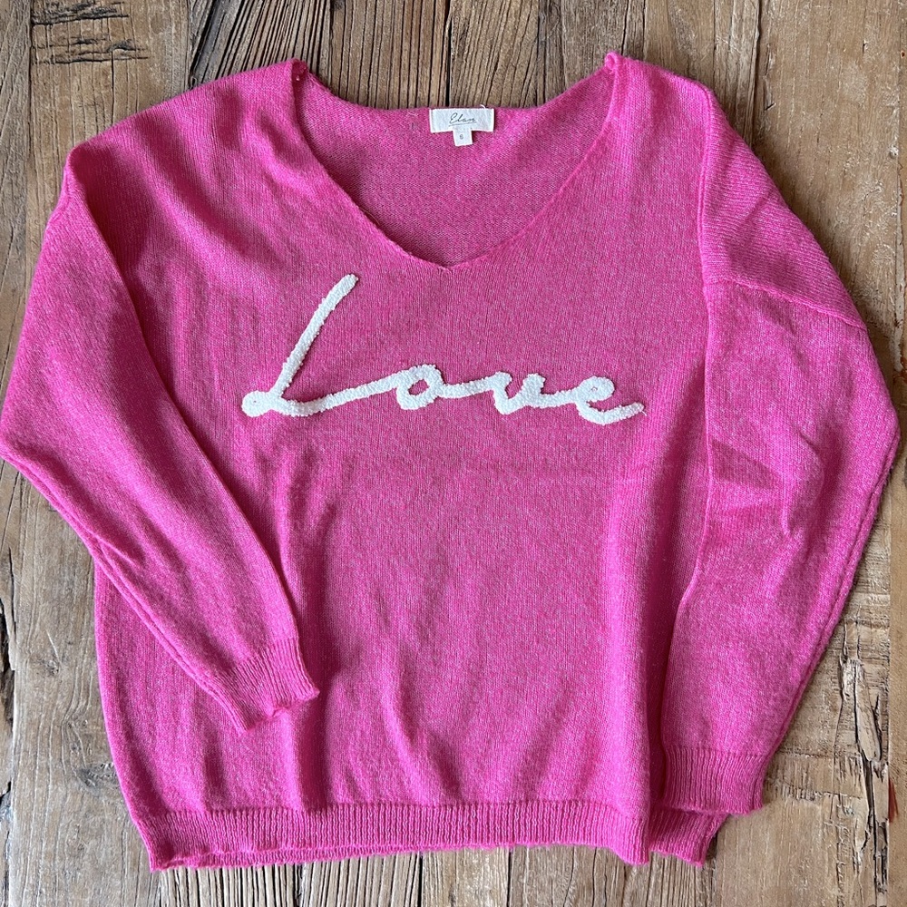 Elan lightweight v-neck "love" sweater in hot pink